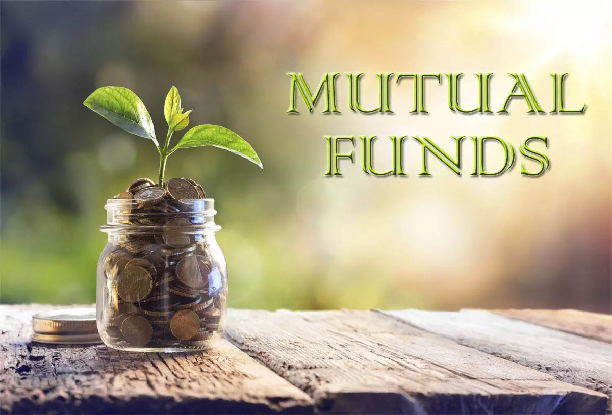 Mutual Fund: एलआईसी एमएफ ₹100 दैनिक एसआईपी शुरू करेगा