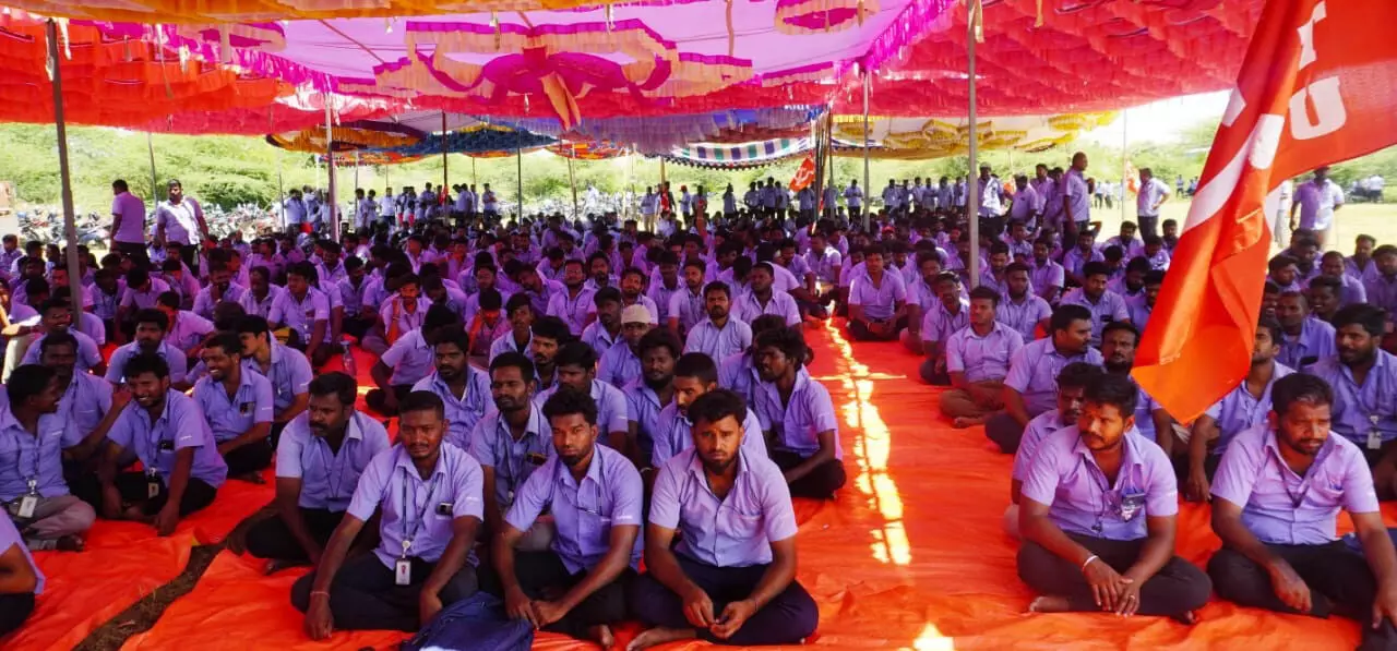 Tamil Nadu: श्रीपेरंबदूर में सैमसंग कर्मचारियों की हड़ताल जारी