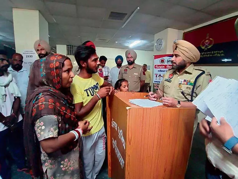 Fazilka पुलिस ने जिले में लगाया जनता दरबार