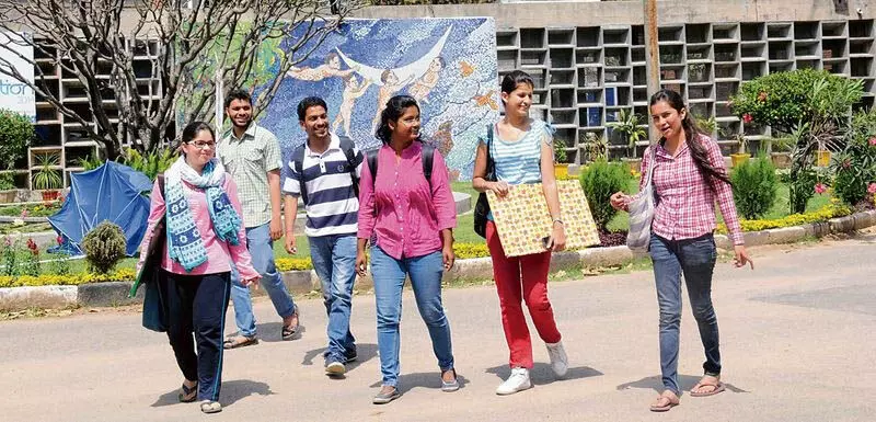 मूल्यवर्धित पाठ्यक्रम नहीं पढ़ा सकते: Art colleges