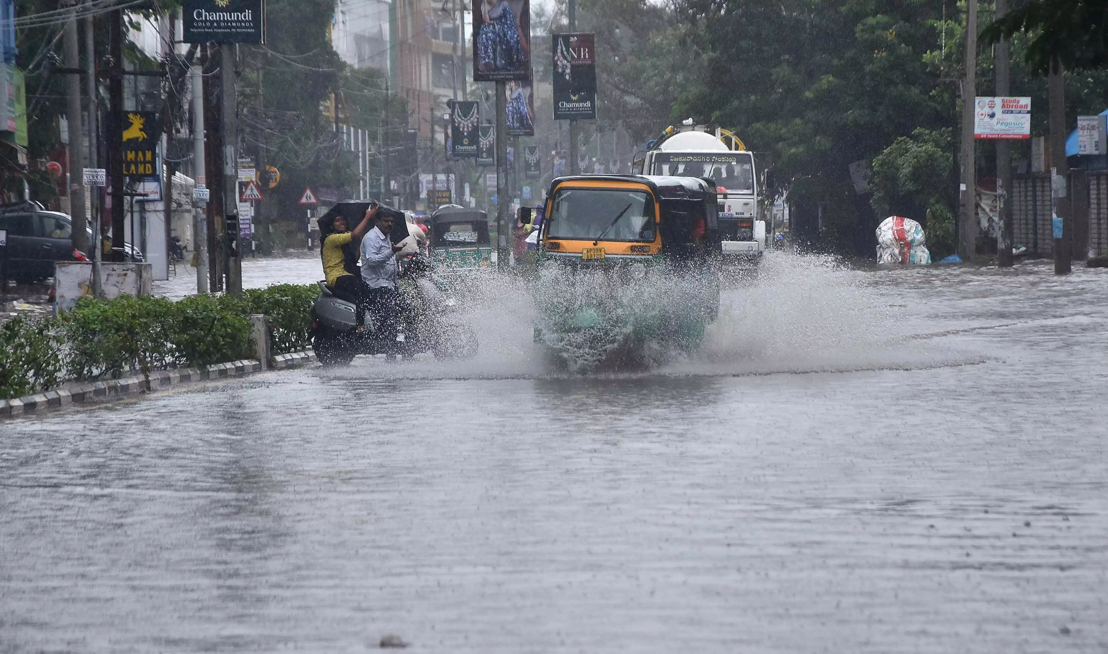 IMD ने तेलंगाना में भारी बारिश का अनुमान लगाया