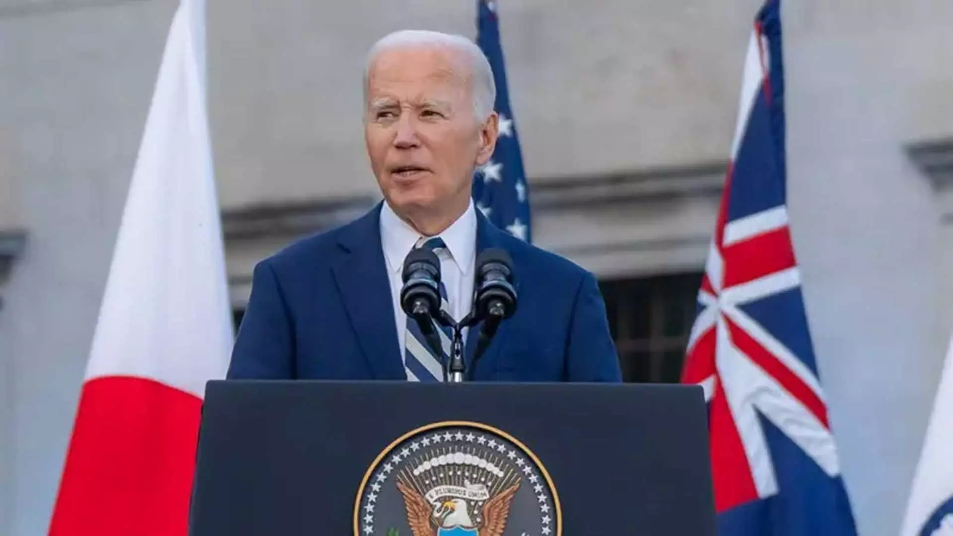 Biden ने US सड़कों से कनेक्टेड कार तकनीक पर प्रतिबंध लगाने का प्रस्ताव रखा