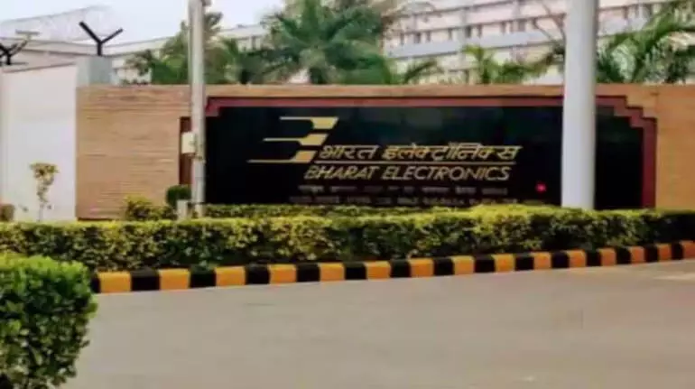 Bharat Electronics के शेयर में 1.22% की बढ़त