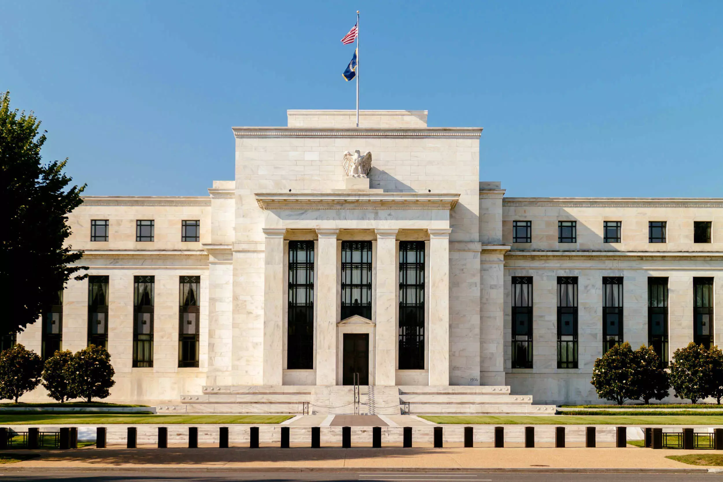 US Federal Reserve: निवेशकों की संपत्ति 8.3 अरब रुपये बढ़ गई