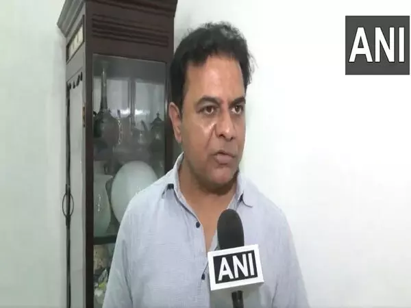 KTR ने कथित अमृत घोटाले पर तेलंगाना के सीएम रेड्डी पर केंद्र की निष्क्रियता पर सवाल उठाए