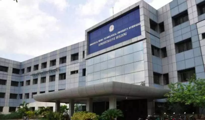 JNTU-H के दो छात्रों को गोल्डमैन सैक्स से 24 लाख रुपये का वार्षिक पैकेज मिला