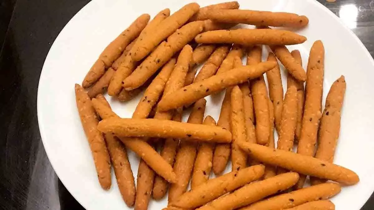 snacks : चावल के आटे से बनाएं स्वादिष्ट स्नैक्स