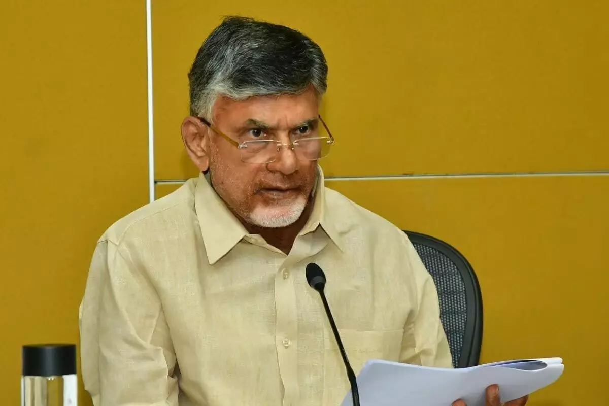 Chandrababu ने बाढ़ राहत प्रयासों में राज्य की एकता की सराहना की