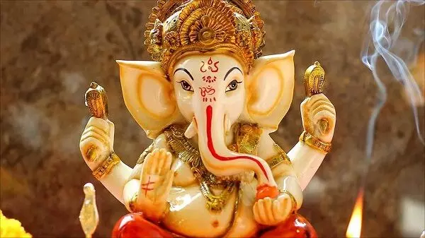 Ganesh Aarti: बुधवार के दिन करें ये काम भगवान गणेश की होगी कृपा