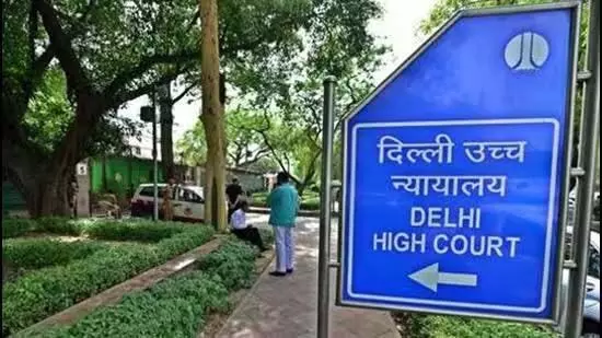 डीयू चुनाव छात्रों को भ्रष्ट कर रहे: High Court