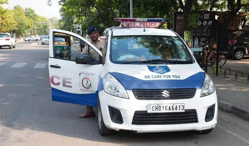 Chandigarh: यूटी पुलिस ने पूरे शहर में इन ट्रैक पर बोलार्ड लगाने का फैसला किया