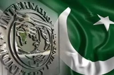 IMF ने पाकिस्तान के लिए 7 बिलियन डॉलर के बेलआउट पैकेज को मंजूरी दी