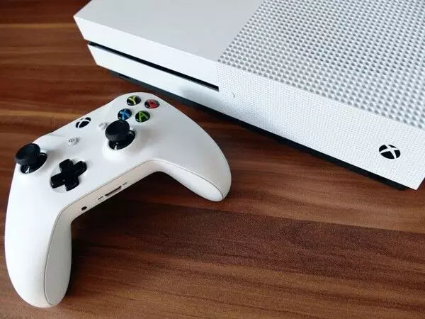 Microsoft iOS डिवाइस पर Xbox और गेम पास ऐप्स को मर्ज करने के लिए तैयार