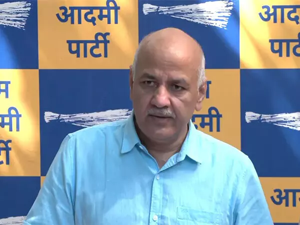 Sisodia ने एलजी के एमसीडी चुनाव कराने के आदेश पर कहा- भाजपा संविधान का सम्मान नहीं करती है