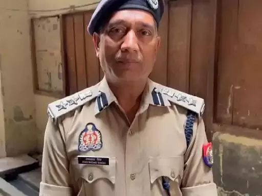 पत्नी की हत्या कर पति फरार, 24 घंटे बेड पर पड़ा रहा शव, VIDEO