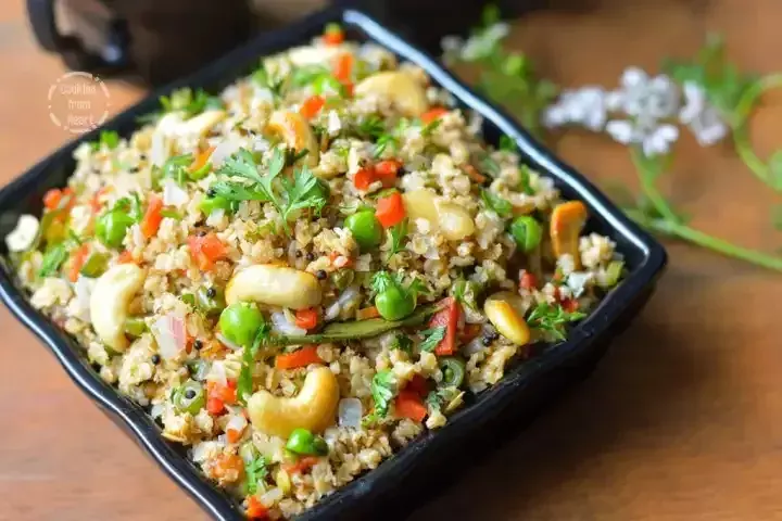 Oats Upma डिश, फाइबर से भरपूर जाने रेसिपी