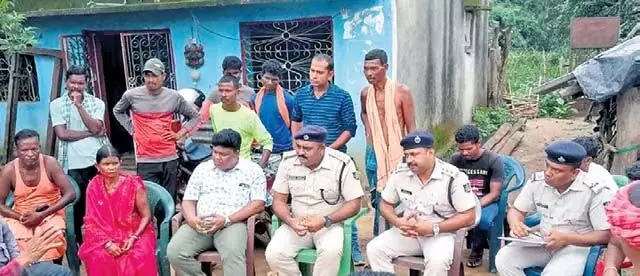 Odisha: बहिष्कृत परिवार छह महीने बाद गांव लौटा