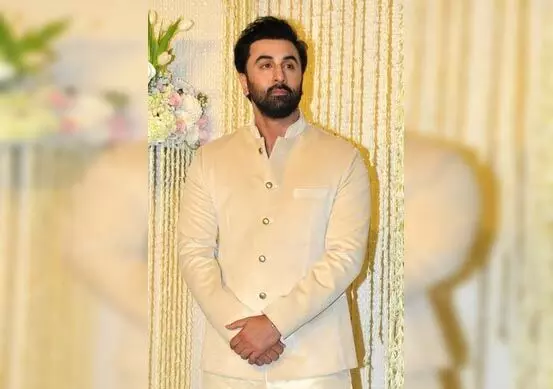 Ranbir Kapoor: फैशन और लाइफस्टाइल की दुनिया में रणबीर कपूर ने मारी एंट्री