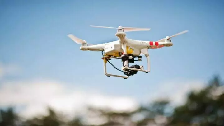 Drone निर्माताओं के शेयर की कीमतें बढ़ीं