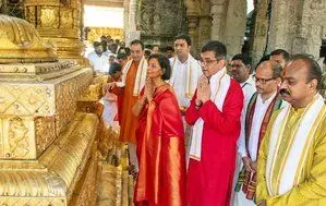 सीजेआई चंद्रचूड़ ने Tirumala मंदिर में पूजा-अर्चना की