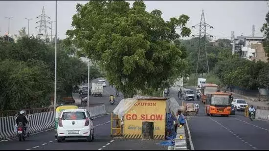 PWD ने आतिशी से आनंद विहार कॉरिडोर के लिए तारीख तय करने को कहा