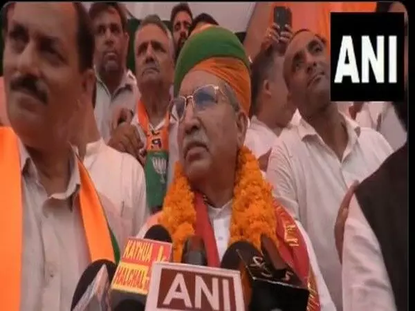 विपक्ष अनुच्छेद 370 को बहाल नहीं कर सकता: Arjun Ram Meghwal