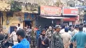 Ranchi: काली मंदिर के पास प्रतिबंधित मांस मिलने पर मचा बवाल