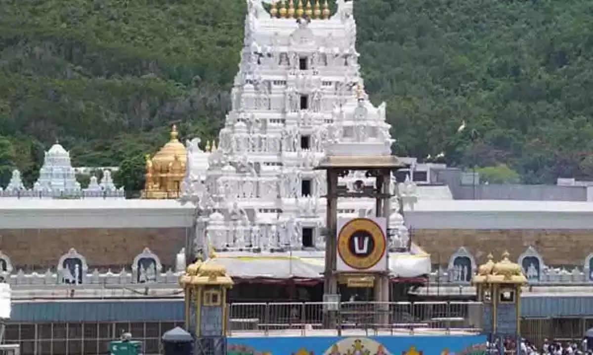 Tirumala: श्रीवारी मंदिर में कल कोइल अलवर थिरुमंजनम का प्रदर्शन किया जाएगा