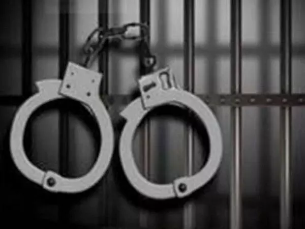 कुख्यात लूटपाट करने वाले गिरोह पर शिकंजा, चार Arrested