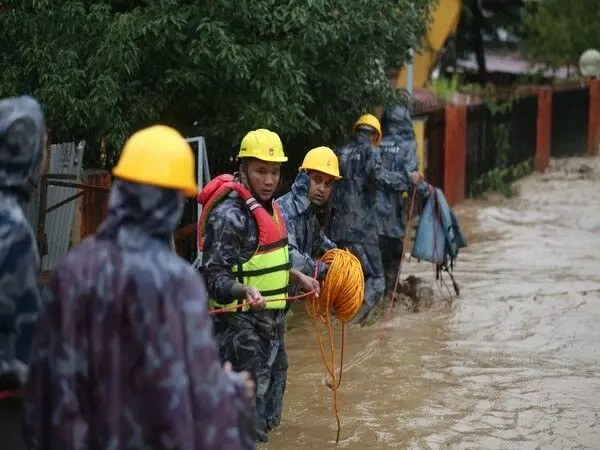 Nepal : भारतीय दूतावास ने फंसे हुए नागरिकों के लिए हेल्पलाइन नंबर जारी किए