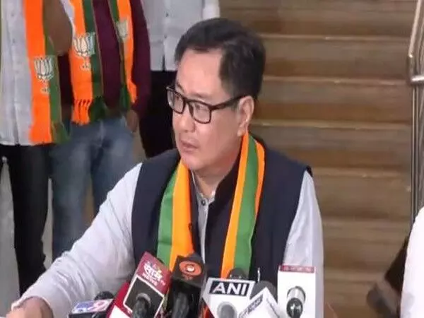 Kiren Rijiju ने कहा, कांग्रेस ने 60 साल में मुसलमानों को गरीब बना दिया