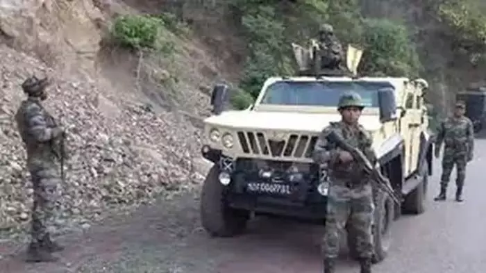 Kathua encounter: सुरक्षा बलों ने नए इलाकों में तलाशी अभियान बढ़ाया