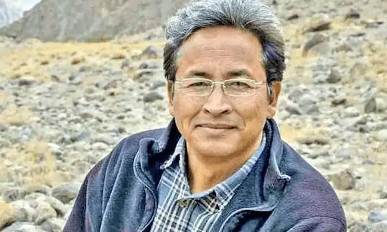 Sonam Wangchuk सहित 120 लोगों को दिल्ली में प्रवेश से पहले हिरासत में लिया गया