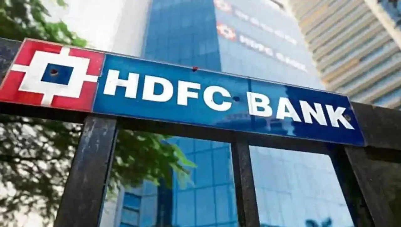 HDFC बैंक के शेयर में -0.44% की गिरावट