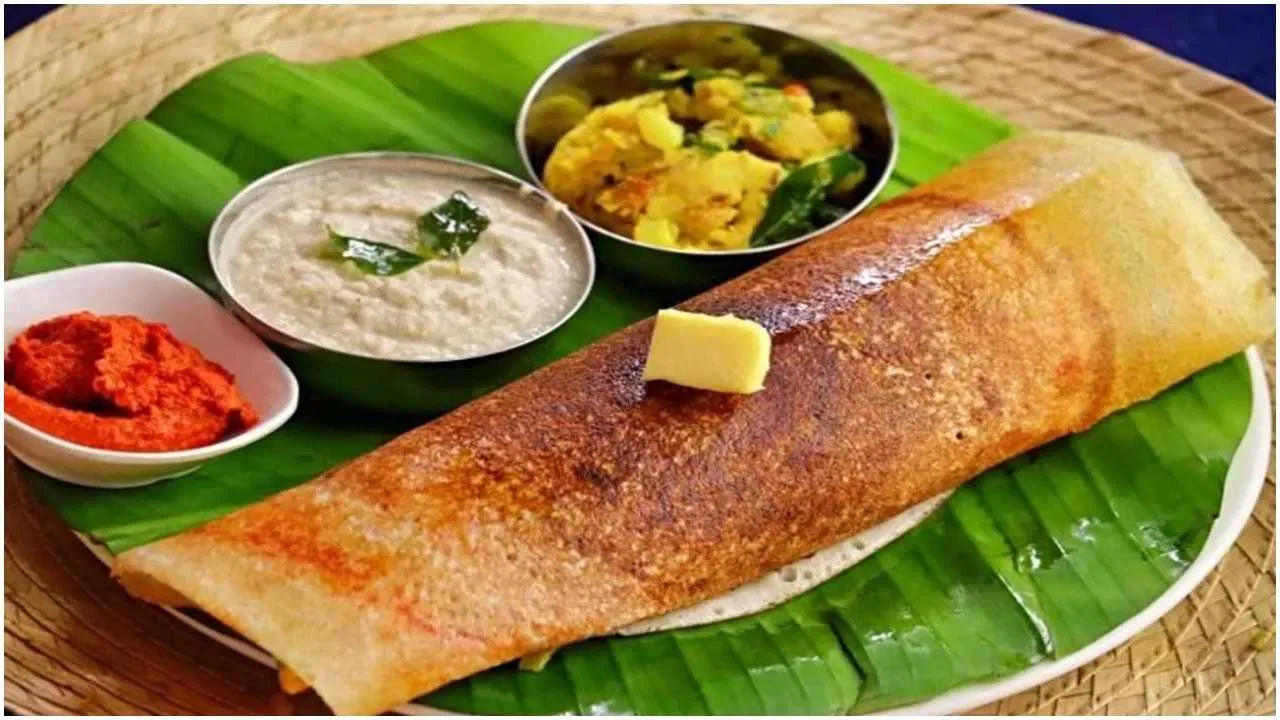 Dosa: बिना दाल-चावल भिगोए सिर्फ 10 मिनट में बना सकते है डोसा, जानें तरीका