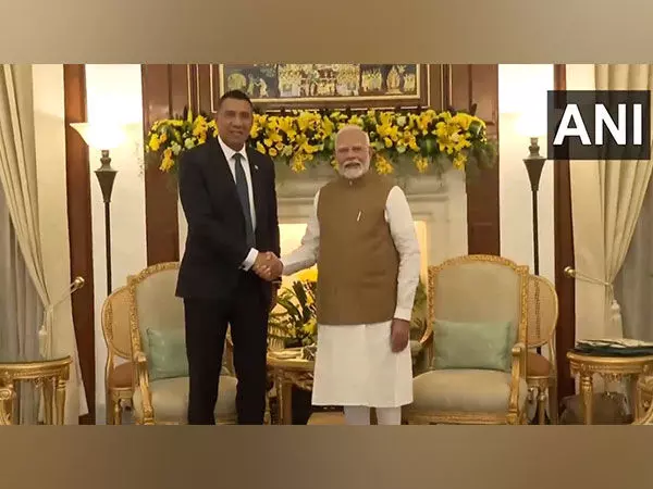 PM Modi ने जमैका के प्रधानमंत्री होल्नेस के साथ द्विपक्षीय बैठक की