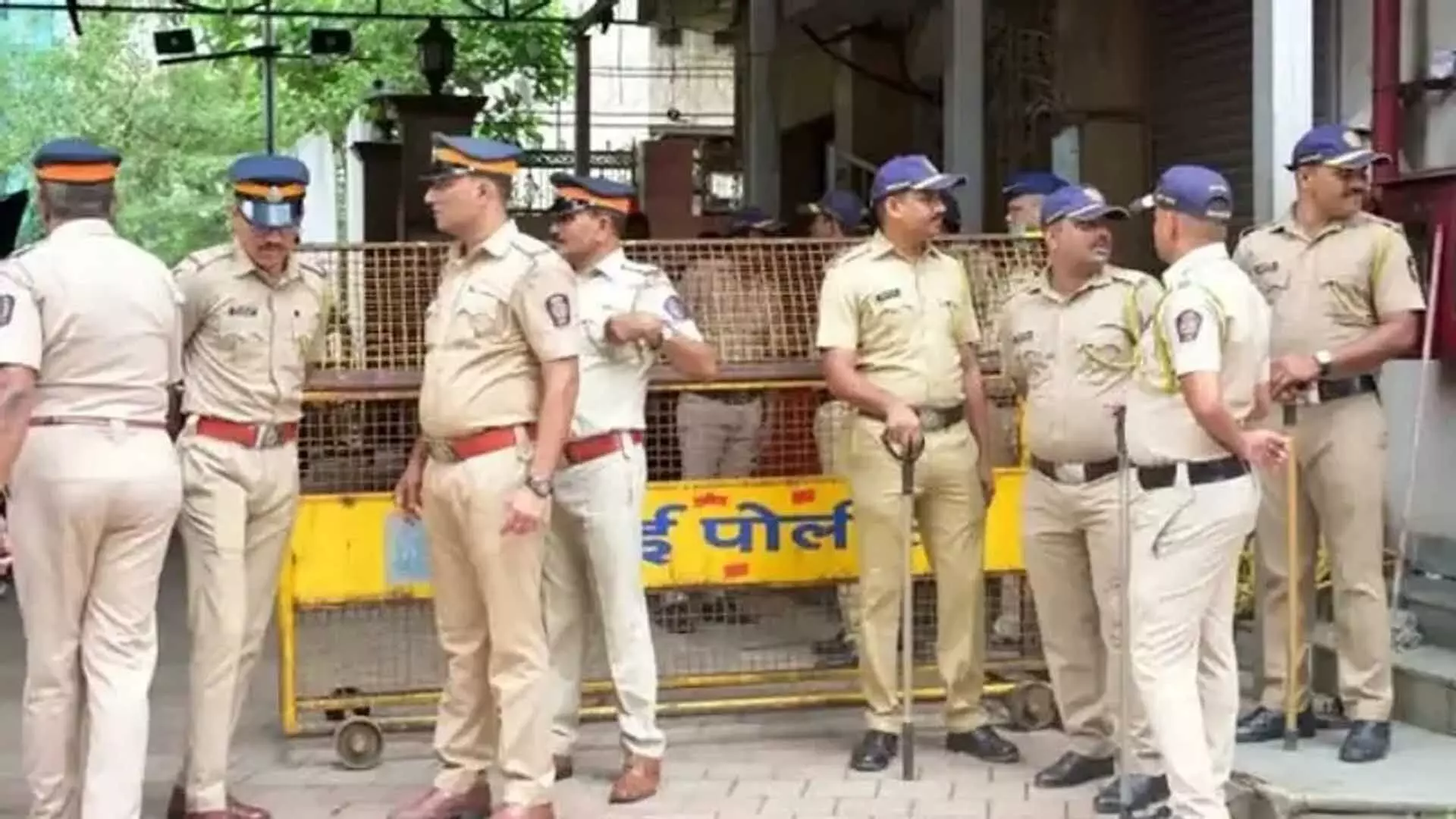 Train में कीमती सामान से भरा बैग भूला व्यक्ति, पुलिस की मदद से वापस मिला