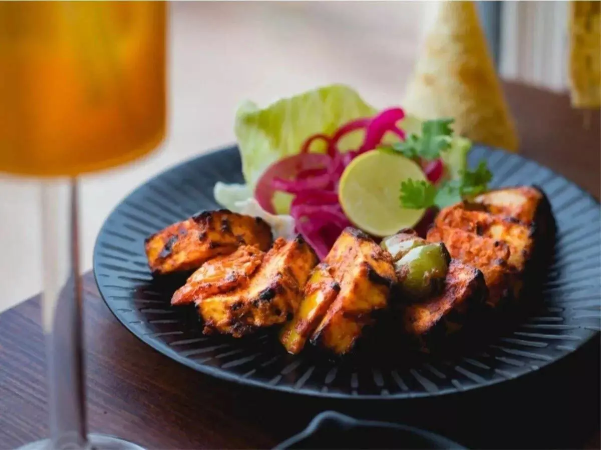 Paneer tikka कई तरह से बनाया जा सकता