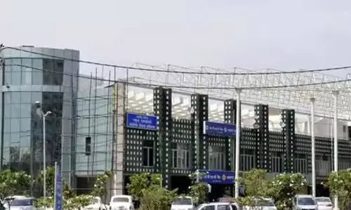 Noida: यीडा वृंदावन में 30 एकड़ में पार्किंग और एलिवेटेड ब्रिज विकसित करेगा Noida: यीडा वृंदावन में 30 एकड़ में पार्किंग और एलिवेटेड ब्रिज विकसित करेगा
