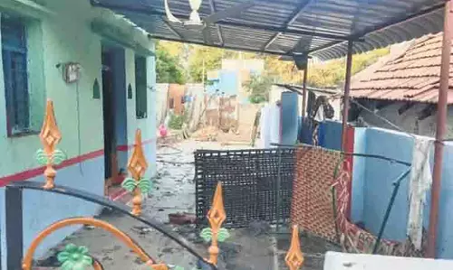 Andhra : डेटोनेटर विस्फोट में ग्राम राजस्व सहायक की हत्या
