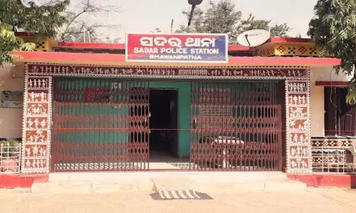 Odisha: कक्षा 12वीं के छात्र को हॉस्टल की दूसरी मंजिल से ‘धकेल दिया’ गया,