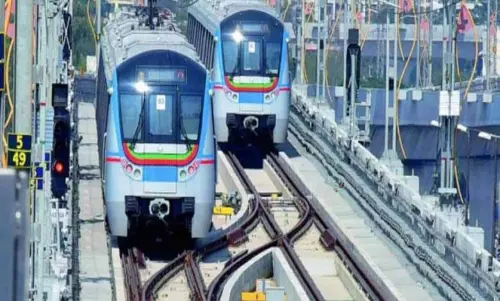 TG: हैदराबाद मेट्रो यात्री मियापुर, नागोल स्टेशनों पर पार्किंग शुल्क को लेकर नाराज TG: हैदराबाद मेट्रो यात्री मियापुर, नागोल स्टेशनों पर पार्किंग शुल्क को लेकर नाराज