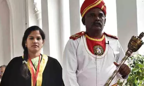 TN : जीसीसी मेयर प्रिया ने कहा कि सभी निर्माण स्थलों पर बैरिकेडिंग होनी चाहिए TN : जीसीसी मेयर प्रिया ने कहा कि सभी निर्माण स्थलों पर बैरिकेडिंग होनी चाहिए