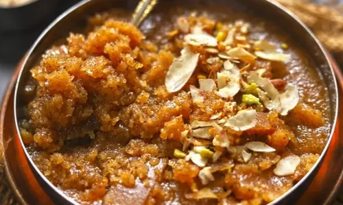 Navratri के दौरान मां दुर्गा को प्रसाद के रूप में कद्दू का हलवा चढ़ाये