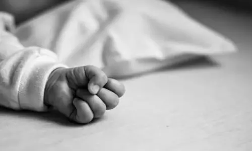 Muzaffarnagar: स्वास्थ्य केन्द्र से फेंकी गई टैबलेट का मासूम बालिका ने किया सेवन, बिगड़ी हालत