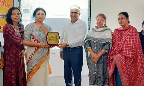 Haryana : आईजीएन कॉलेज में नशीली दवाओं की लत पर सत्र