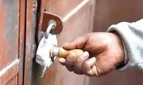 Muzaffarnagar: स्वास्थ्य विभाग की टीम ने अस्पतालों पर छापा मारा