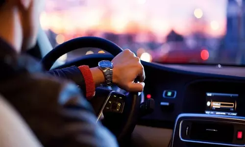 MVD ने डिजिटल ड्राइविंग लाइसेंस जारी करने पर रोक लगा दी