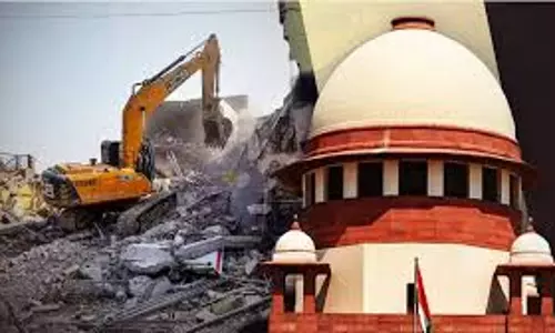 New Delhi: सुप्रीम कोर्ट में देशभर में चल रही बुलडोजर कार्रवाई पर सुनवाई शुरू जारी