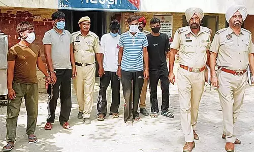Punjab: मोबाइल टावर से पार्ट्स चोरी करने के आरोप में 5 लोग गिरफ्तार